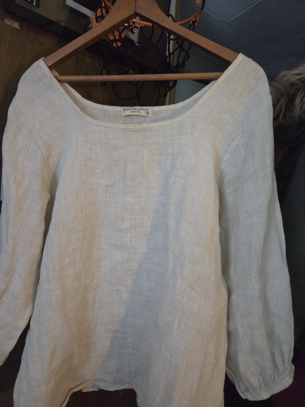 Terzo Millennio Women's Cream Linen Boatneck Top